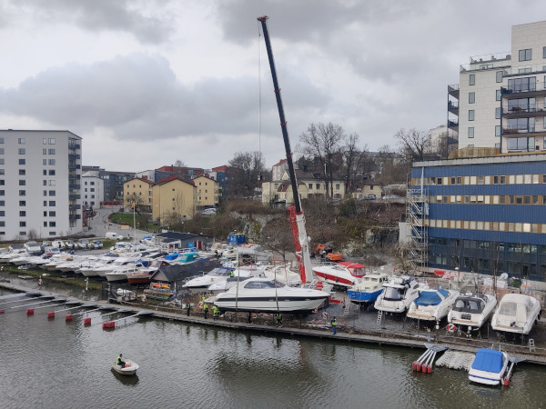 Sjösättning Bällstaån Mariehäll 2024-04-20.